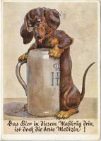 postcard: Dog with Hofbrau stein