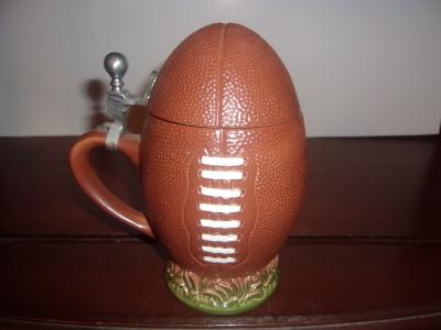 Gerz Football Stein