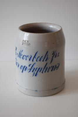 B.. Moerbeek Jr. advertising stein