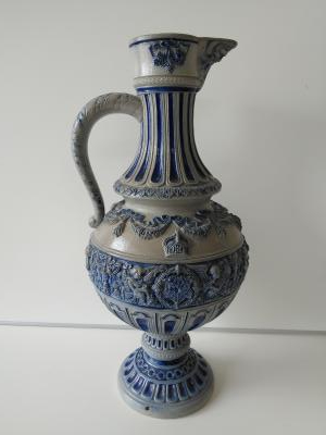 Large historismus jug