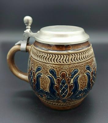 Classic stoneware design stein