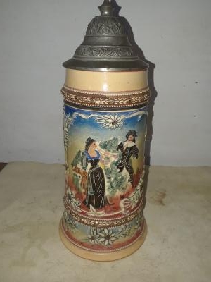 Diesinger Stein - Woman Bugler With Landsknechte