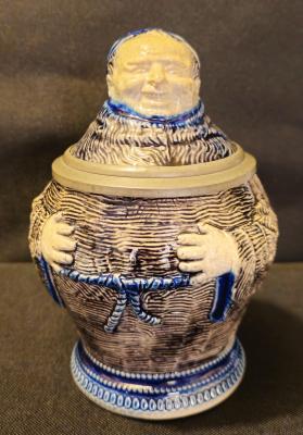 Reinhold Hanke Monk Character Stein